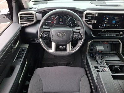 2022 Toyota Tundra 4WD 4WD SR5 CrewMax 5.5' Bed (Natl)