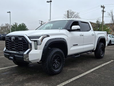 2022 Toyota Tundra 4WD 4WD SR5 CrewMax 5.5' Bed (Natl)