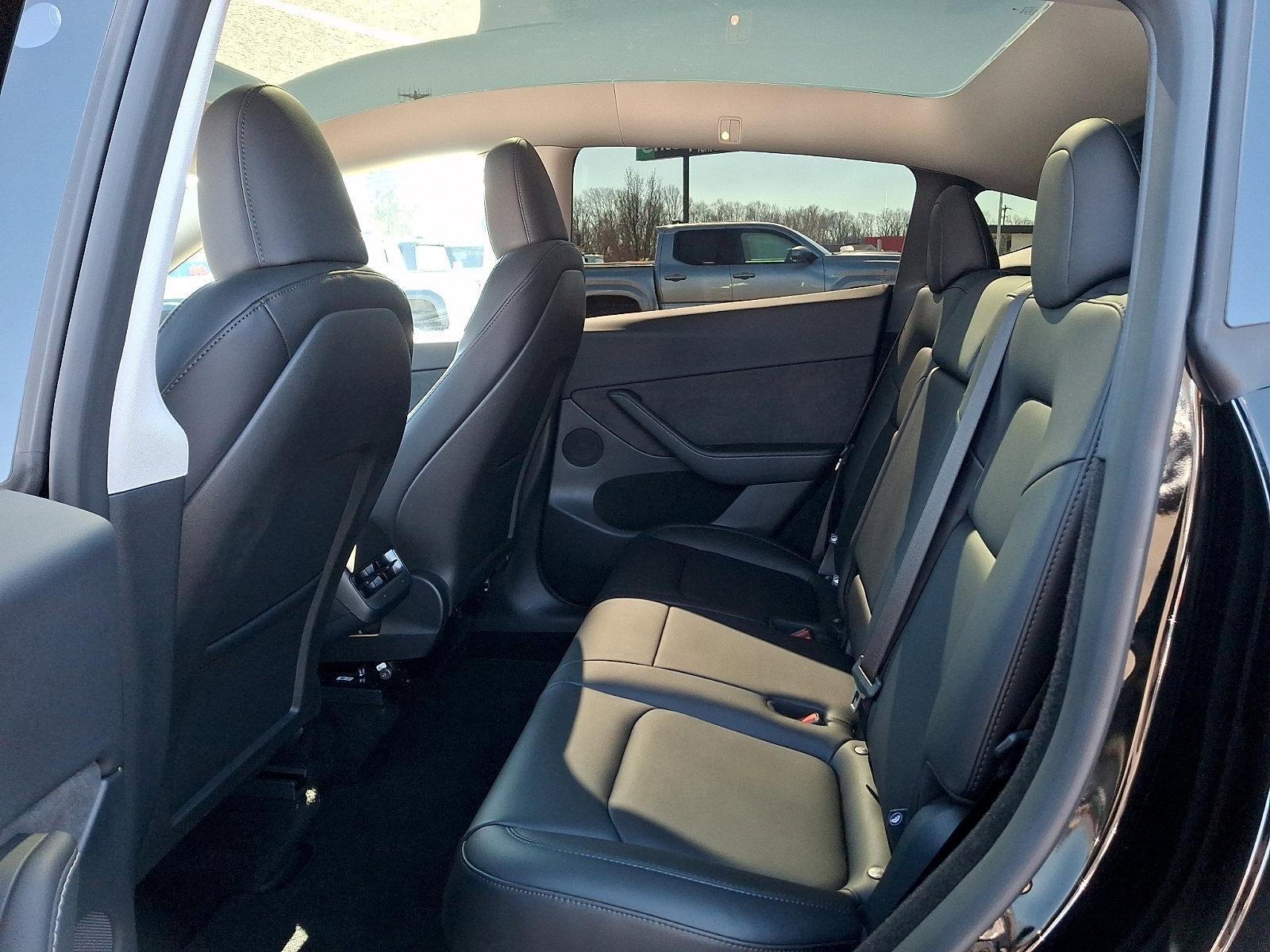 2025 Tesla Model Y Long Range RWD *Ltd Avail*