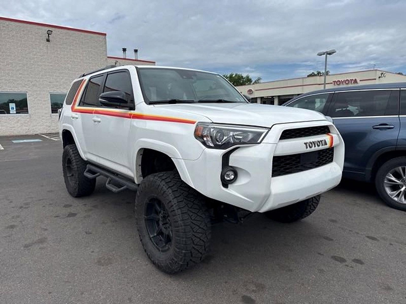2023 Toyota 4Runner 40th Anniversary Special Edition 4WD (Natl)