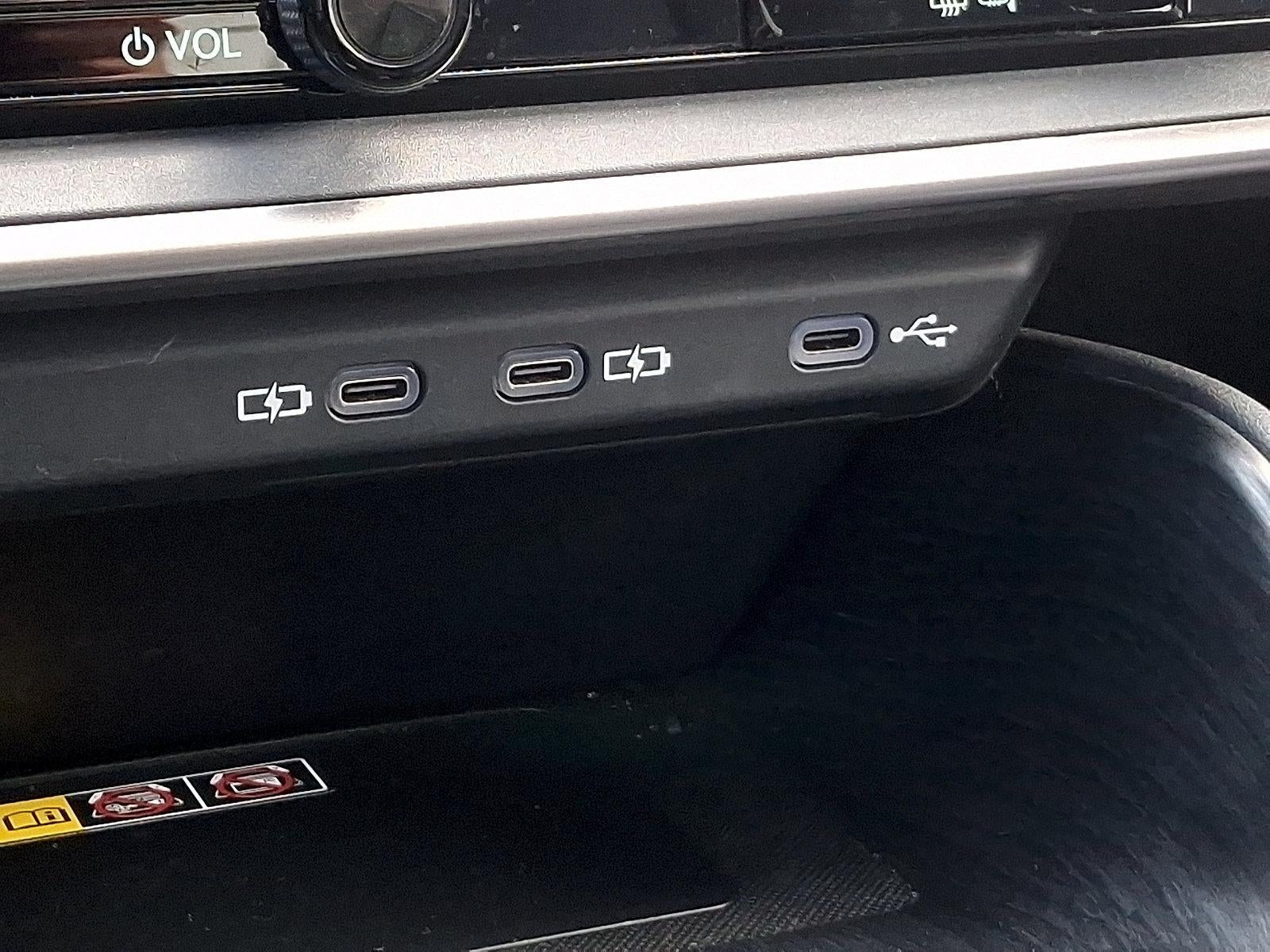 2023 Lexus RZ Luxury AWD