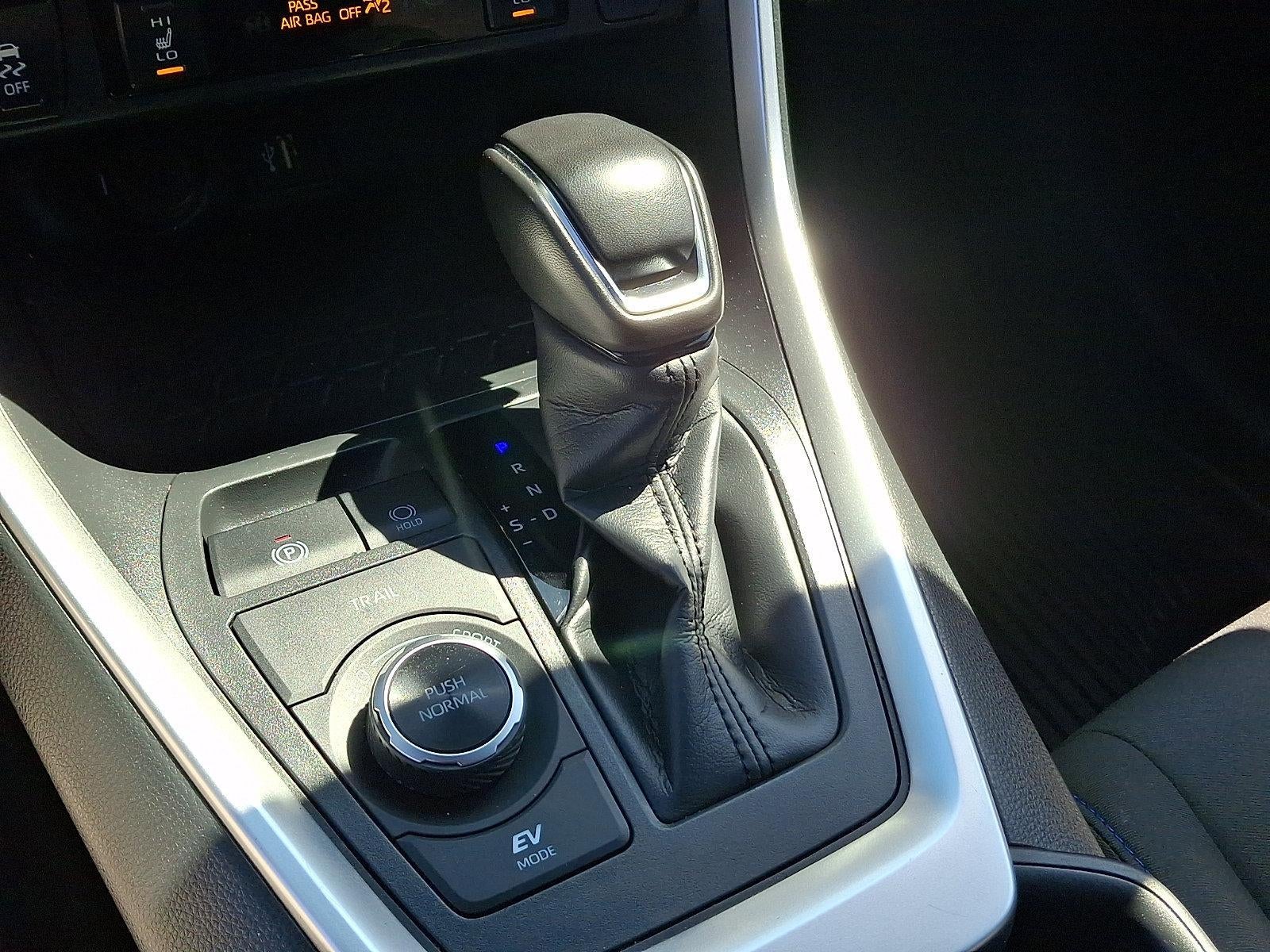 2025 Toyota RAV4 Hybrid SE AWD (Natl)