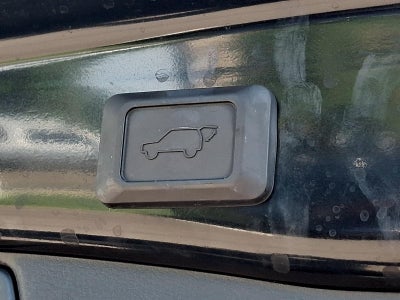 2025 Toyota RAV4 Hybrid SE AWD (Natl)