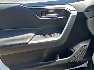 2021 Toyota RAV4 Hybrid XLE AWD (Natl)