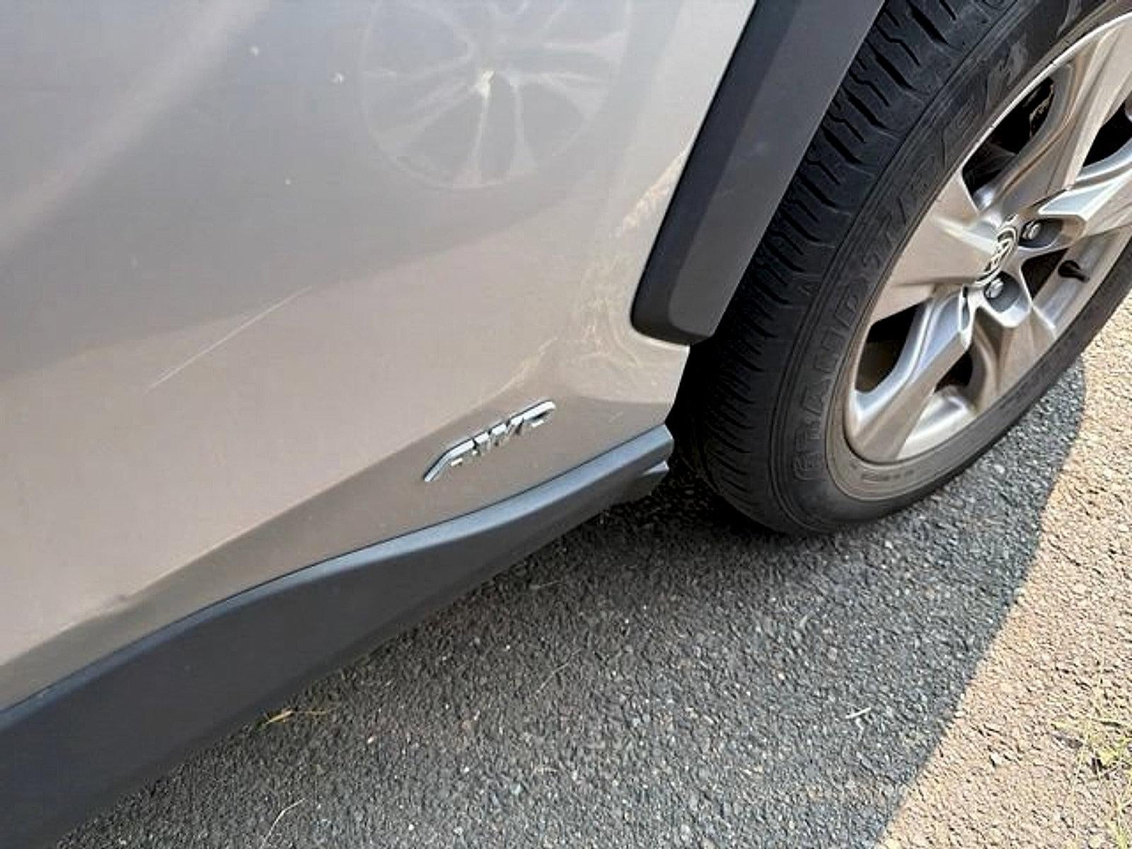 2023 Toyota RAV4 Hybrid XLE AWD (Natl)