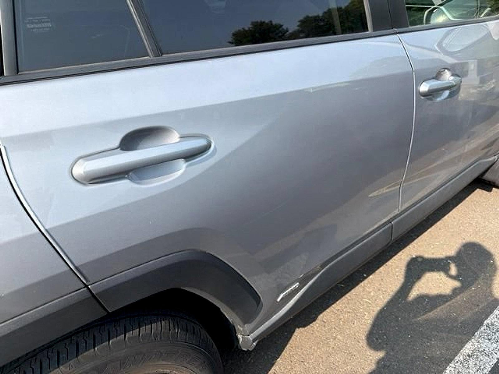 2023 Toyota RAV4 Hybrid XLE AWD (Natl)