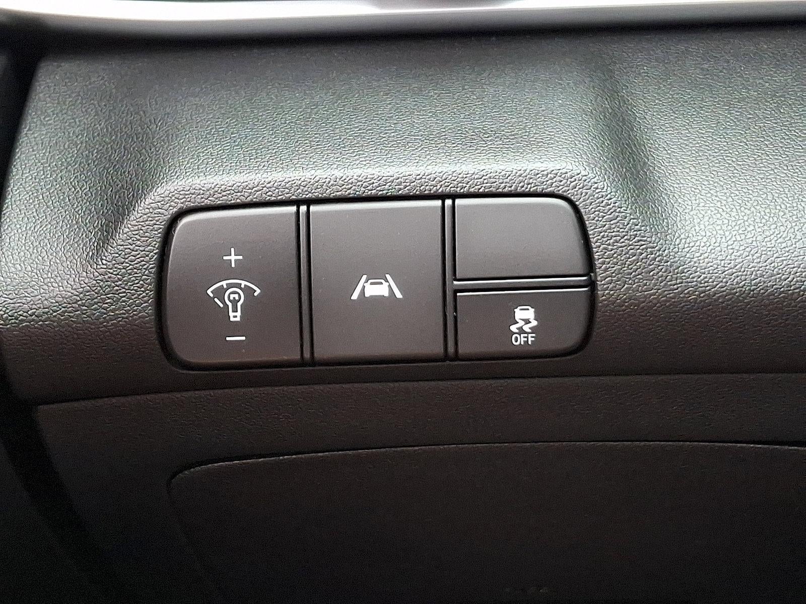 2023 Hyundai ELANTRA SEL IVT