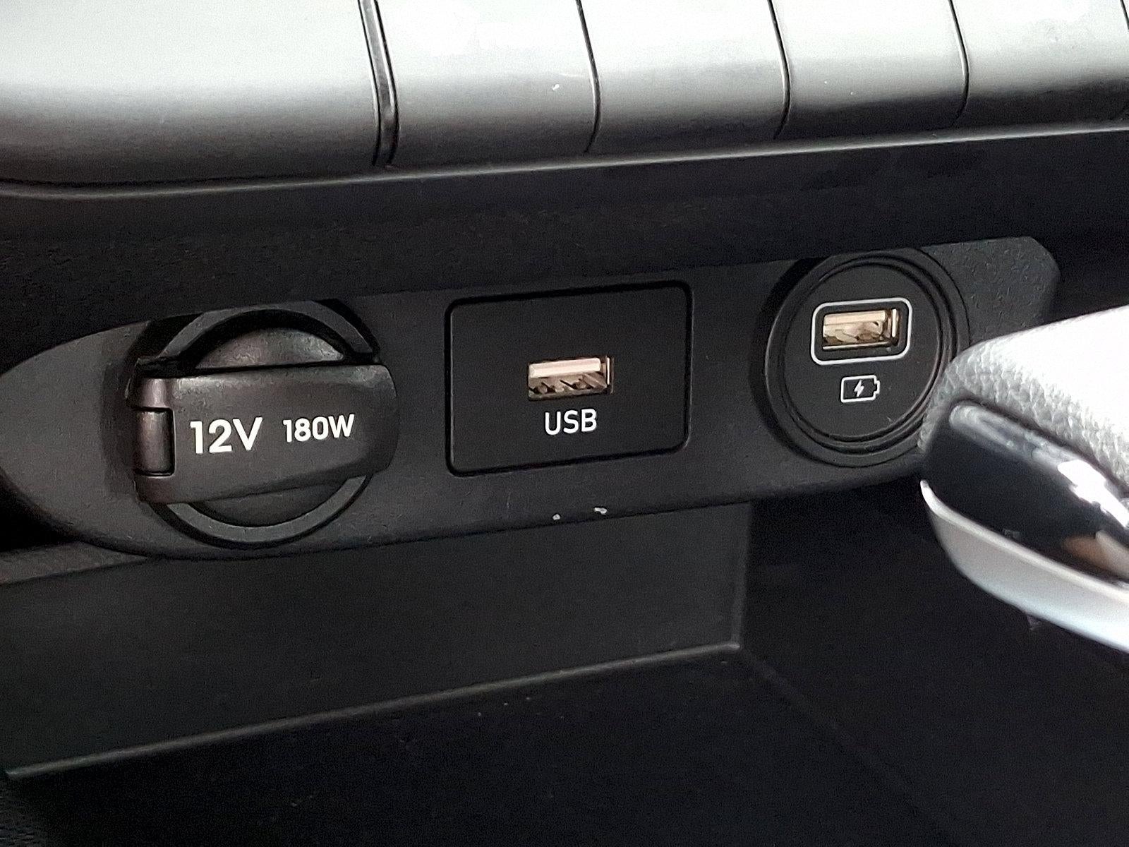 2023 Hyundai ELANTRA SEL IVT