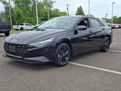 2023 Hyundai ELANTRA SEL IVT