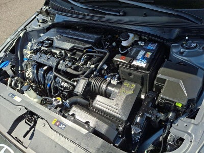 2025 Hyundai ELANTRA SEL Sport IVT