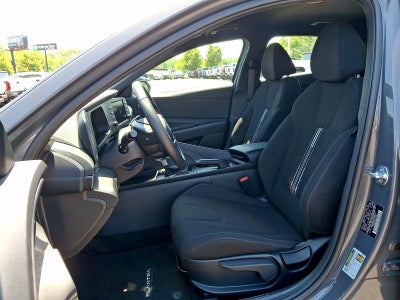 2025 Hyundai ELANTRA SEL Sport IVT