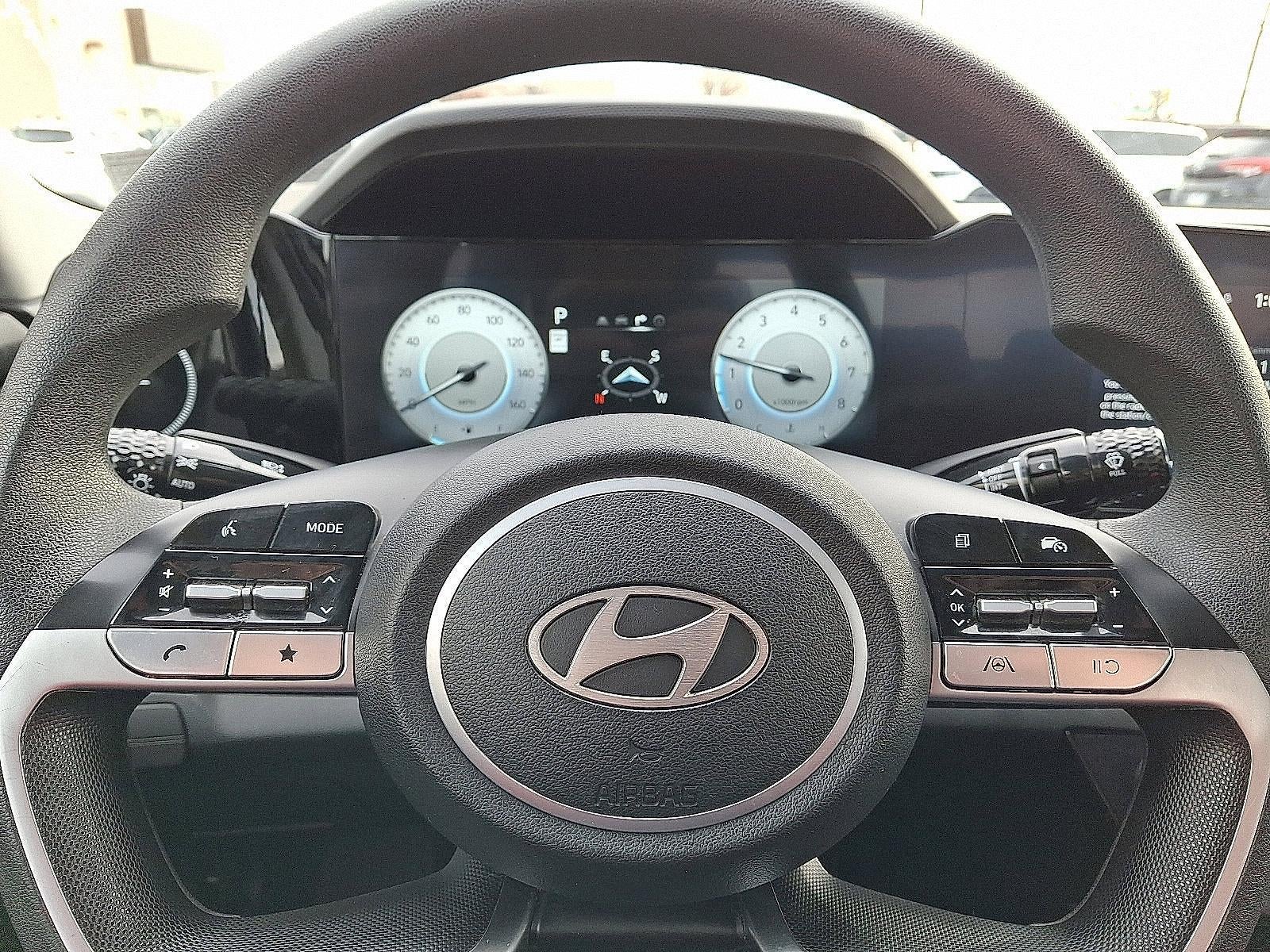 2024 Hyundai ELANTRA SEL IVT