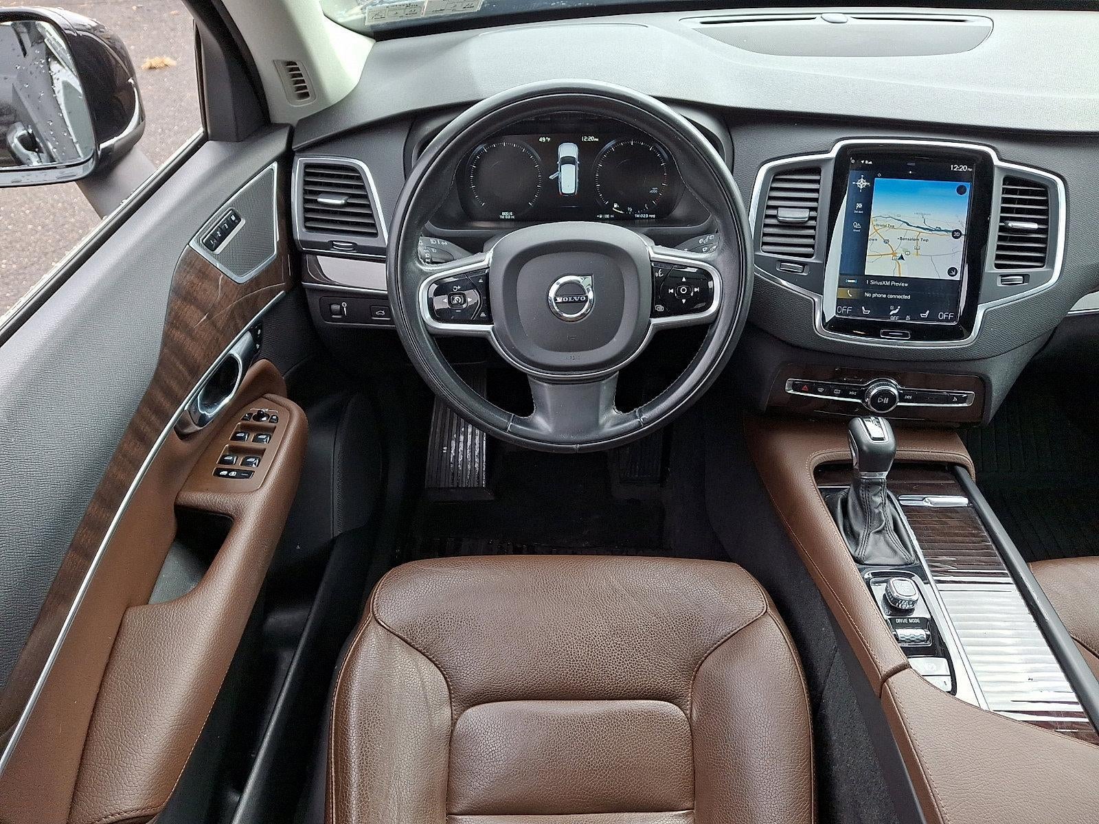 2019 Volvo XC90 T6 AWD Momentum