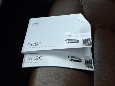 2019 Volvo XC90 T6 AWD Momentum