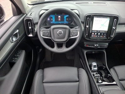 2026 Volvo XC40 B5 AWD Plus
