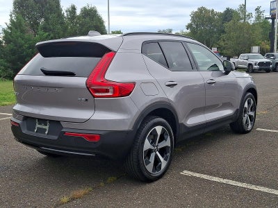 2026 Volvo XC40 B5 AWD Plus