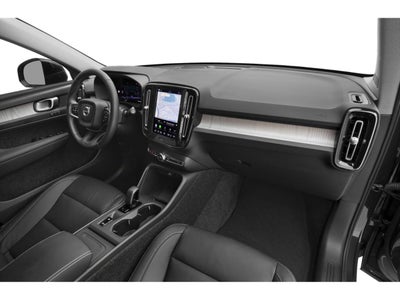2026 Volvo XC40 B5 AWD Plus