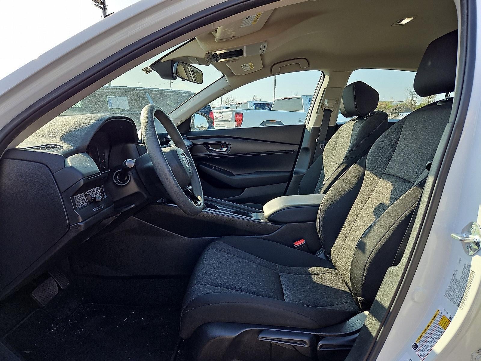 2023 Honda Accord Sedan LX CVT