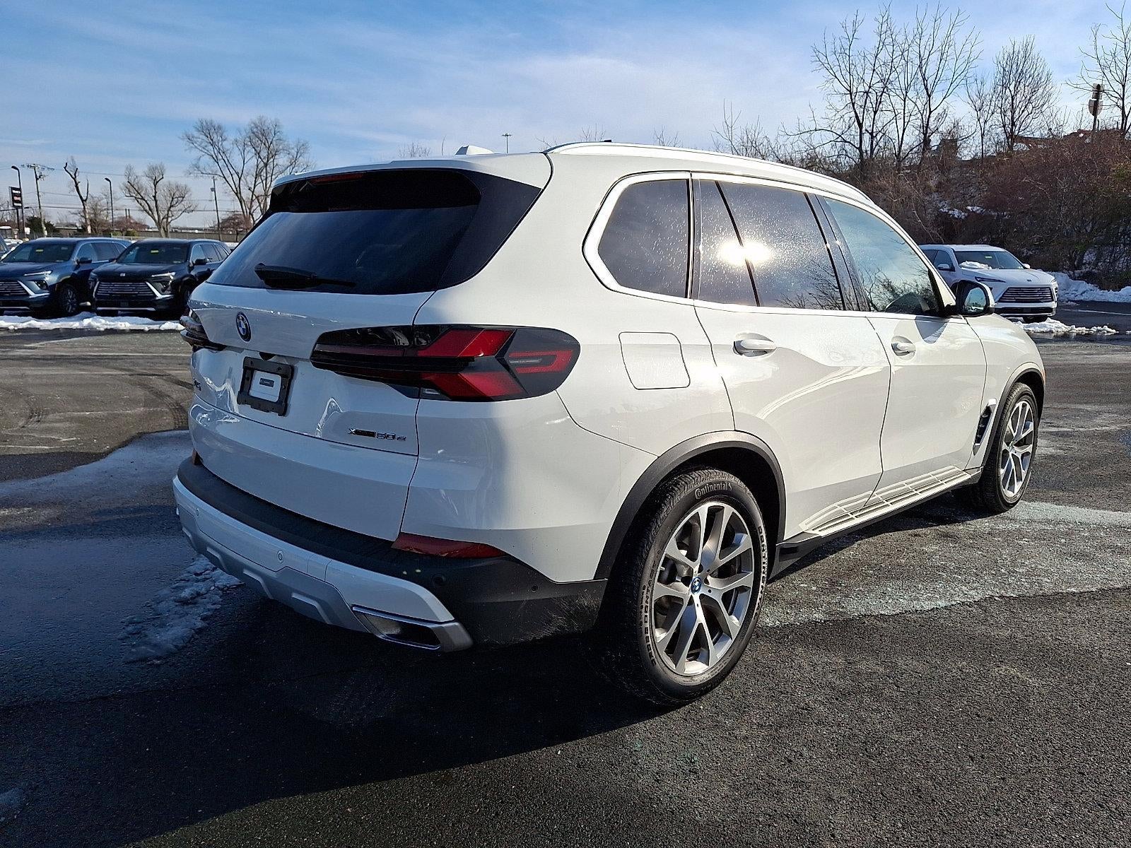2025 BMW X5 xDrive50e Plug-In Hybrid