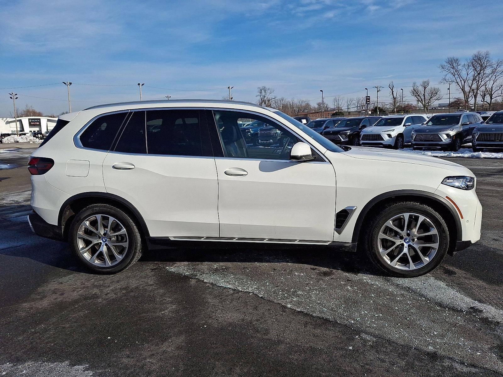 2025 BMW X5 xDrive50e Plug-In Hybrid