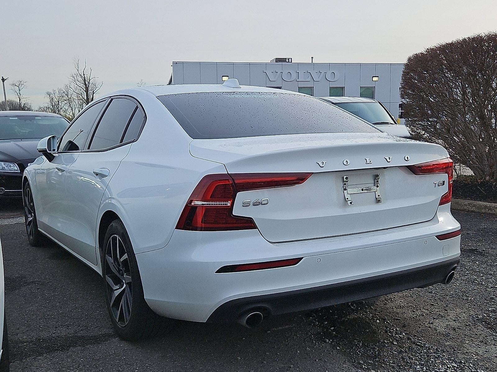 2019 Volvo S60 T6 AWD Momentum