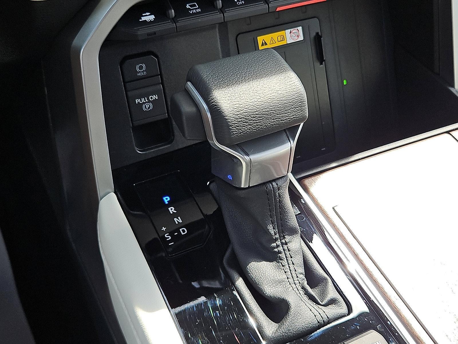 2024 Toyota Sequoia Capstone 4WD (Natl)