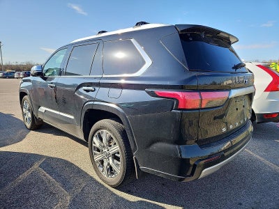 2024 Toyota Sequoia SR5 4WD (SE)