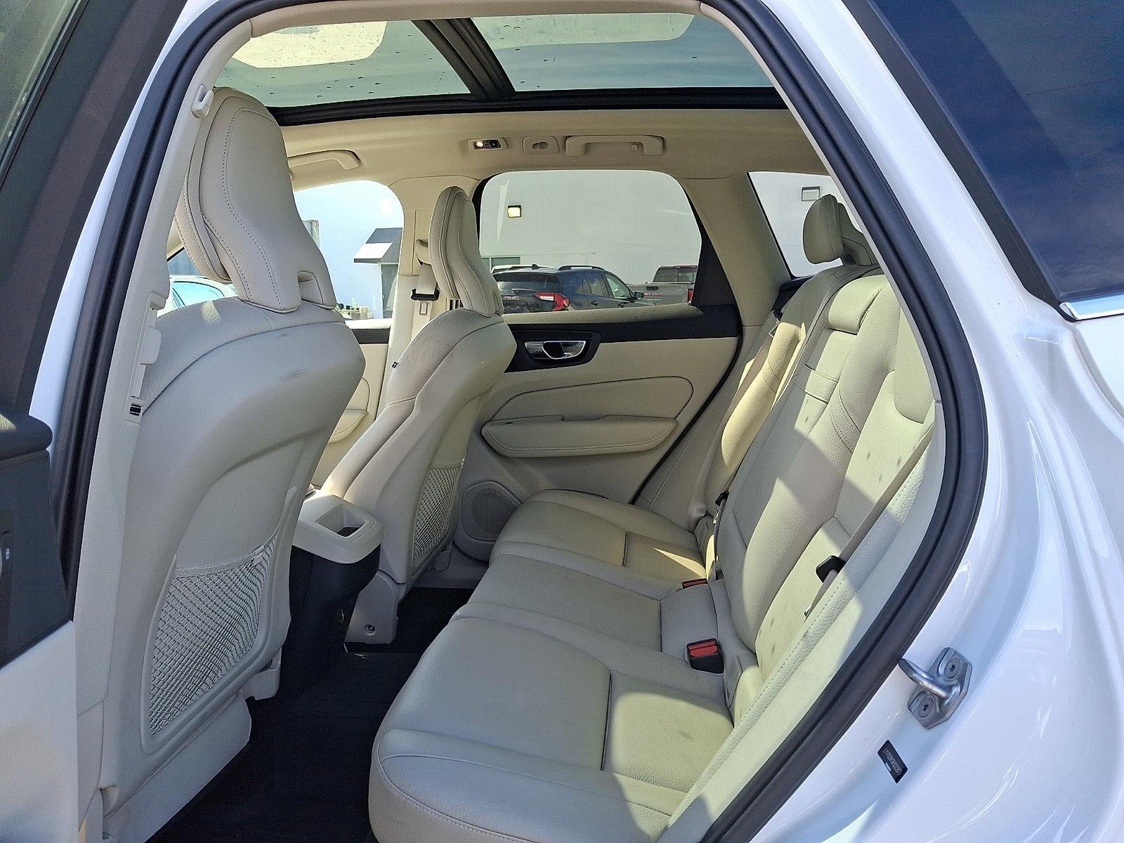2019 Volvo XC60 T5 AWD Momentum