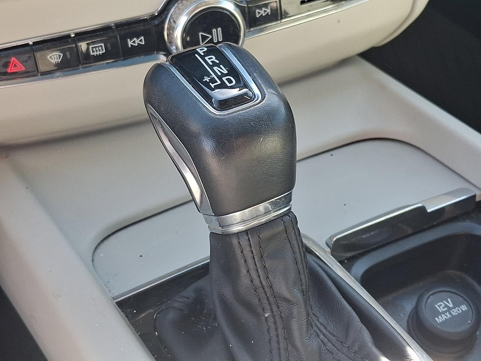 2019 Volvo XC60 T5 AWD Momentum