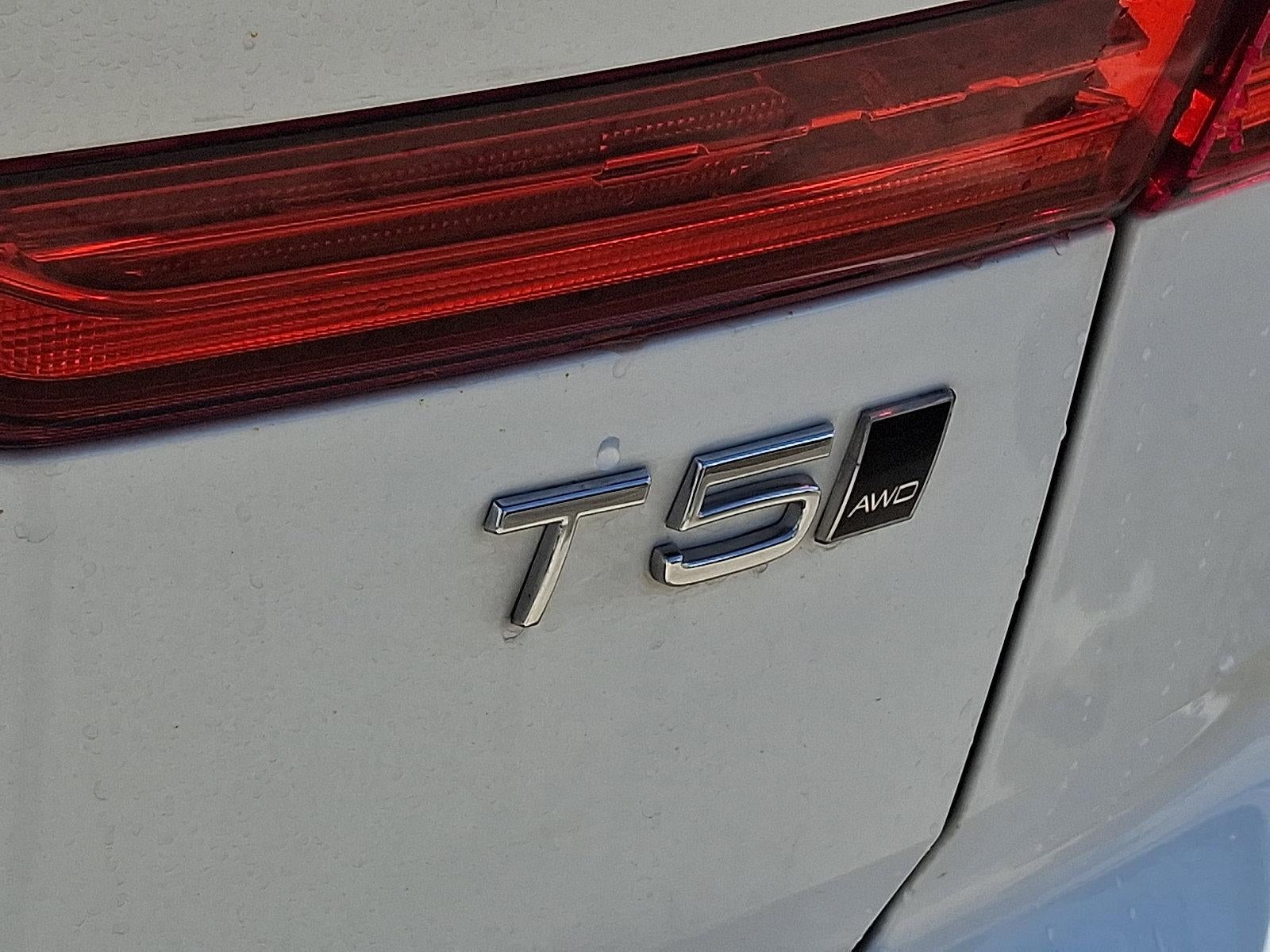 2019 Volvo XC60 T5 AWD Momentum
