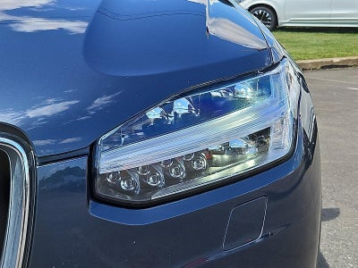 2024 Volvo XC90 B6 AWD Plus Bright Theme 7P