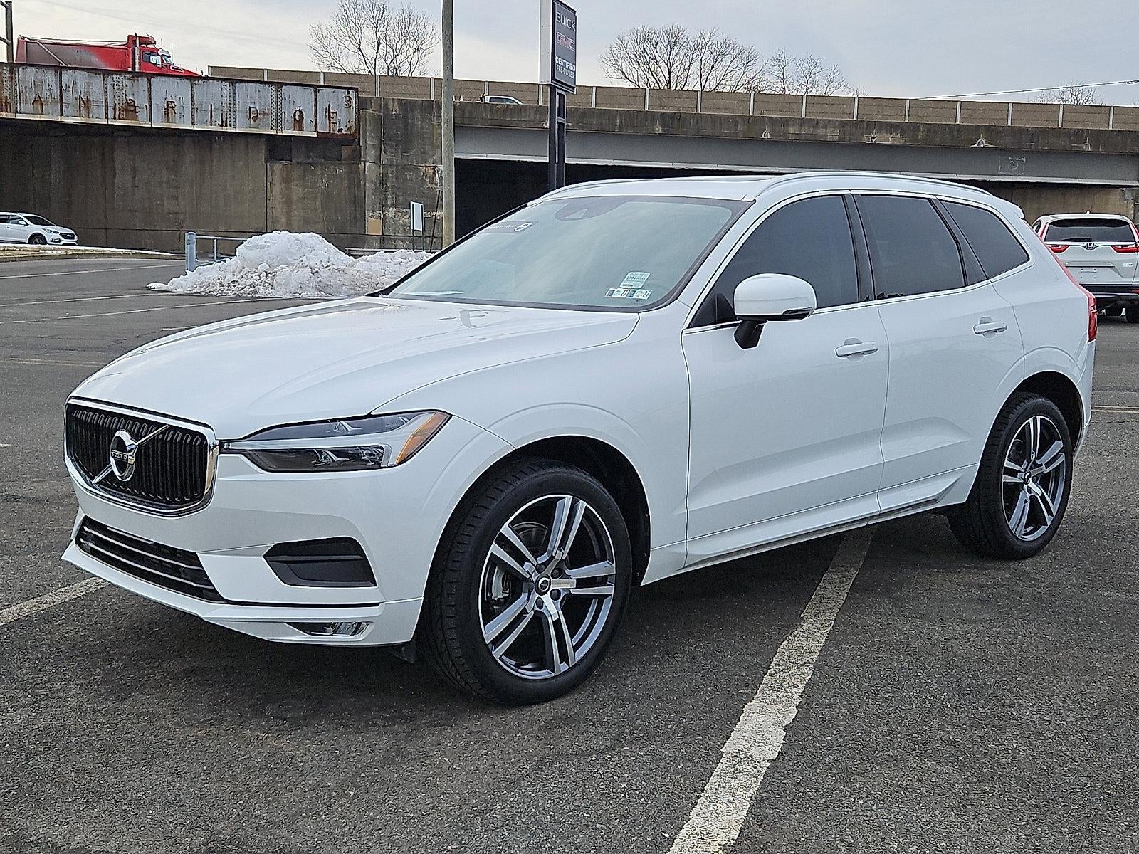 2021 Volvo XC60 T5 AWD Momentum