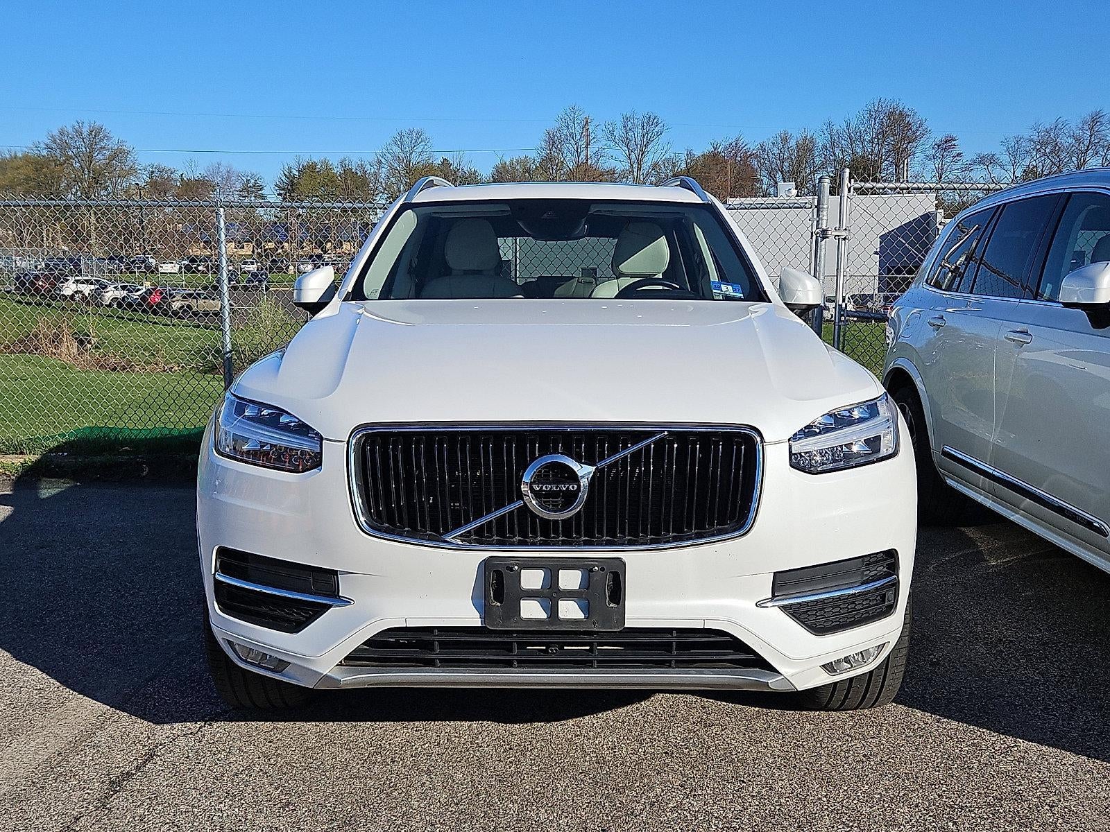 2018 Volvo XC90 T5 AWD 5-Passenger Momentum *Ltd Avail*