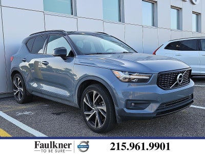 2021 Volvo XC40 T5 AWD R-Design