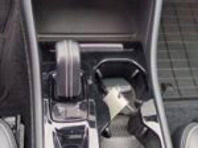 2021 Volvo XC40 T5 AWD R-Design