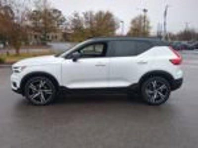 2021 Volvo XC40 T5 AWD R-Design