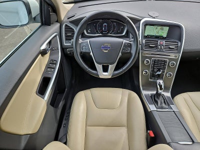 2016 Volvo XC60 AWD 4dr T6 Drive-E