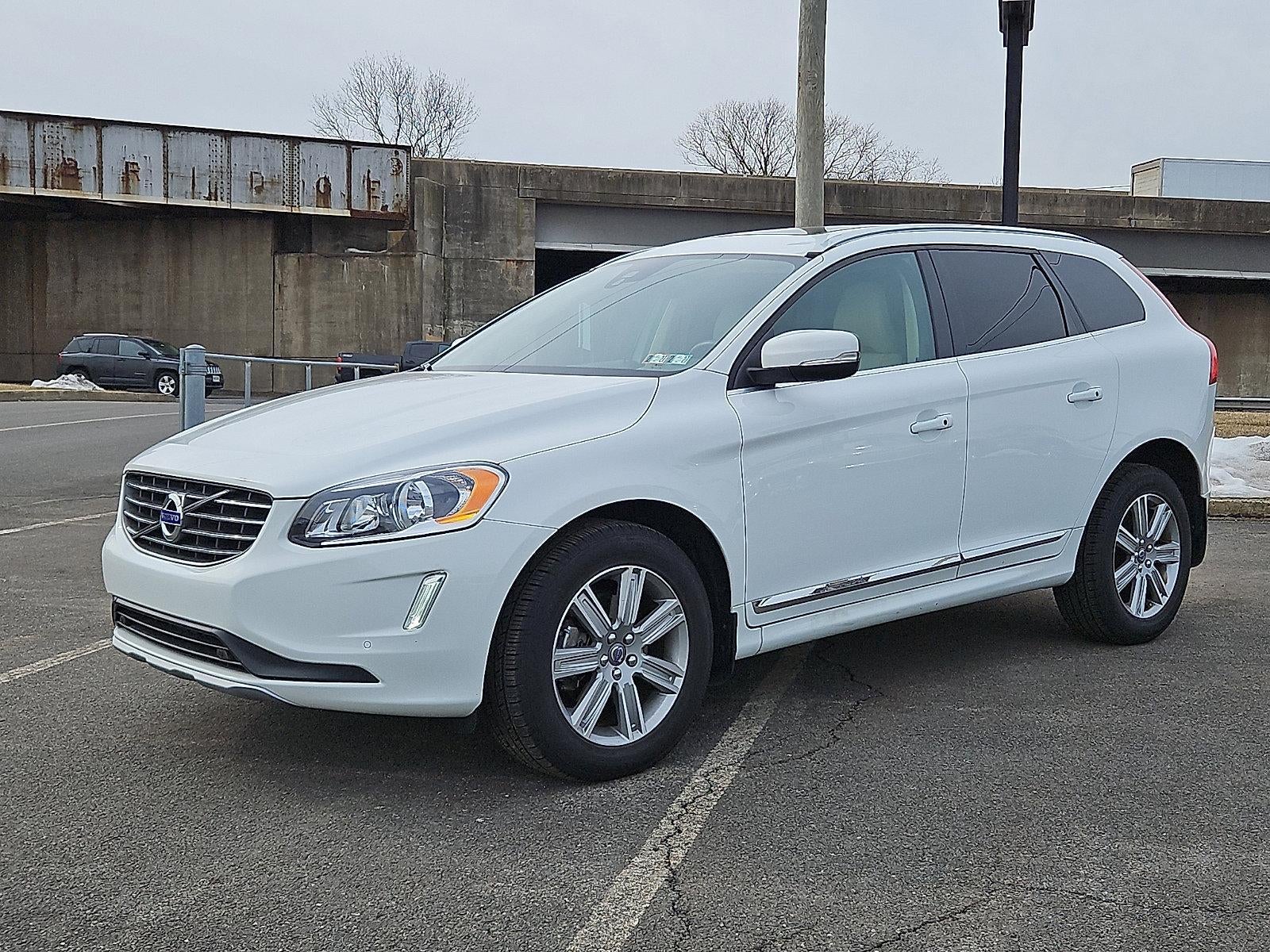 2016 Volvo XC60 AWD 4dr T6 Drive-E