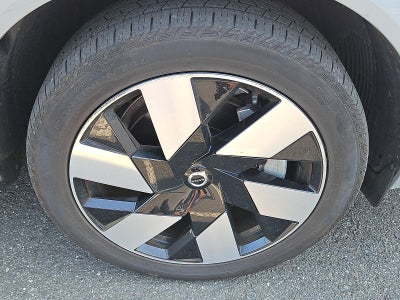 2025 Volvo XC60 Plug-In Hybrid T8 AWD Plus