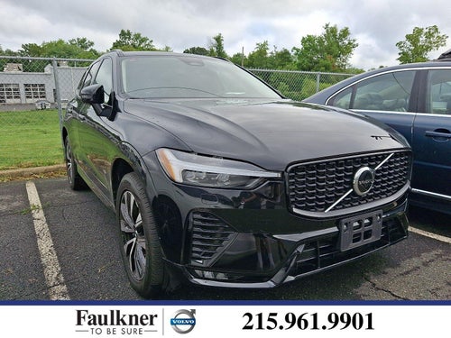 2024 Volvo XC60 B5 AWD Core Dark Theme