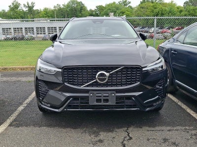 2024 Volvo XC60 B5 AWD Core Dark Theme