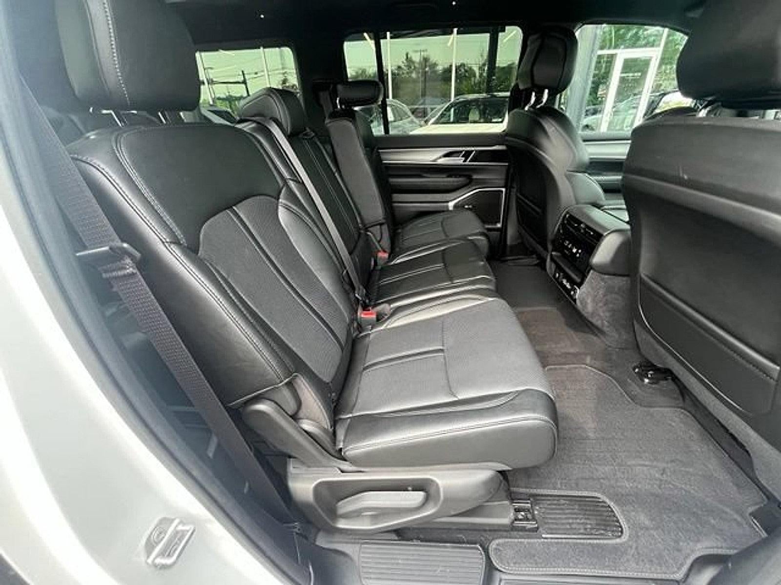 2024 Jeep Wagoneer L Series II Carbide 4x4