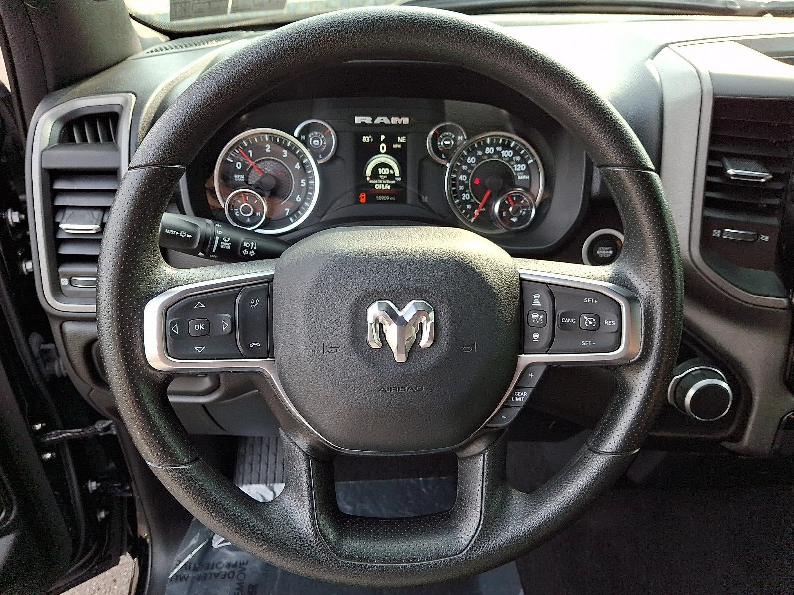2025 RAM 1500 Tradesman 4x4 Crew Cab 5'7" Box