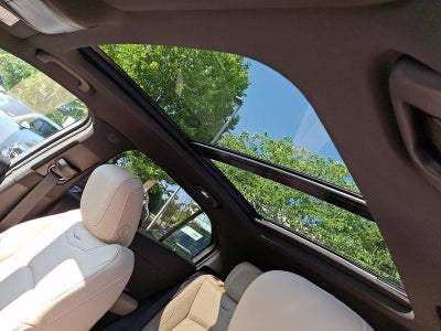 2024 Cadillac XT4 AWD 4dr Luxury