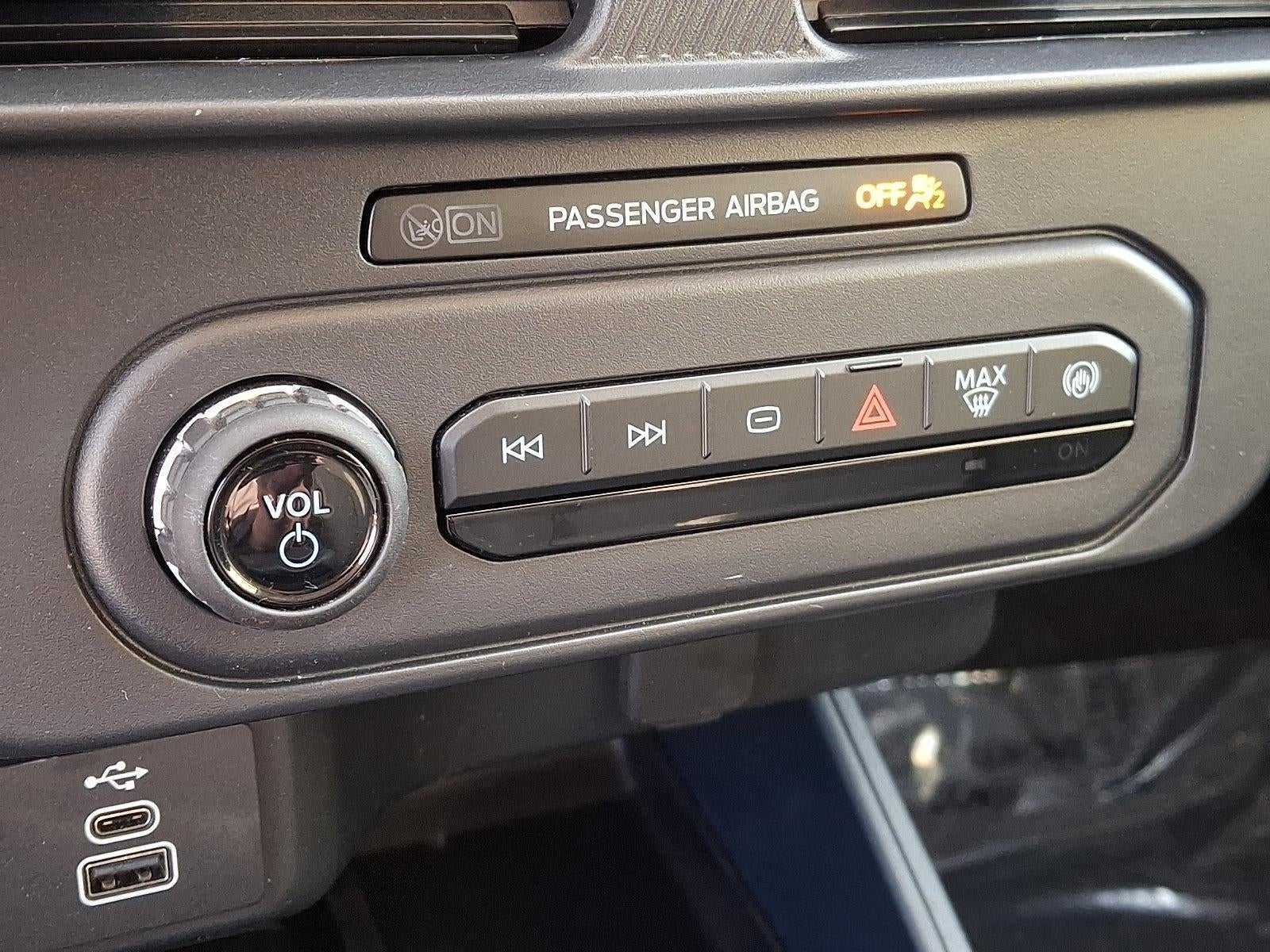 2026 Ford Maverick XL AWD SuperCrew