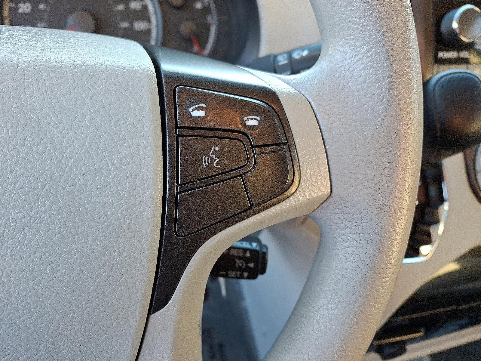 2012 Toyota Sienna 5dr 7-Pass Van V6 LE AAS FWD (Natl)