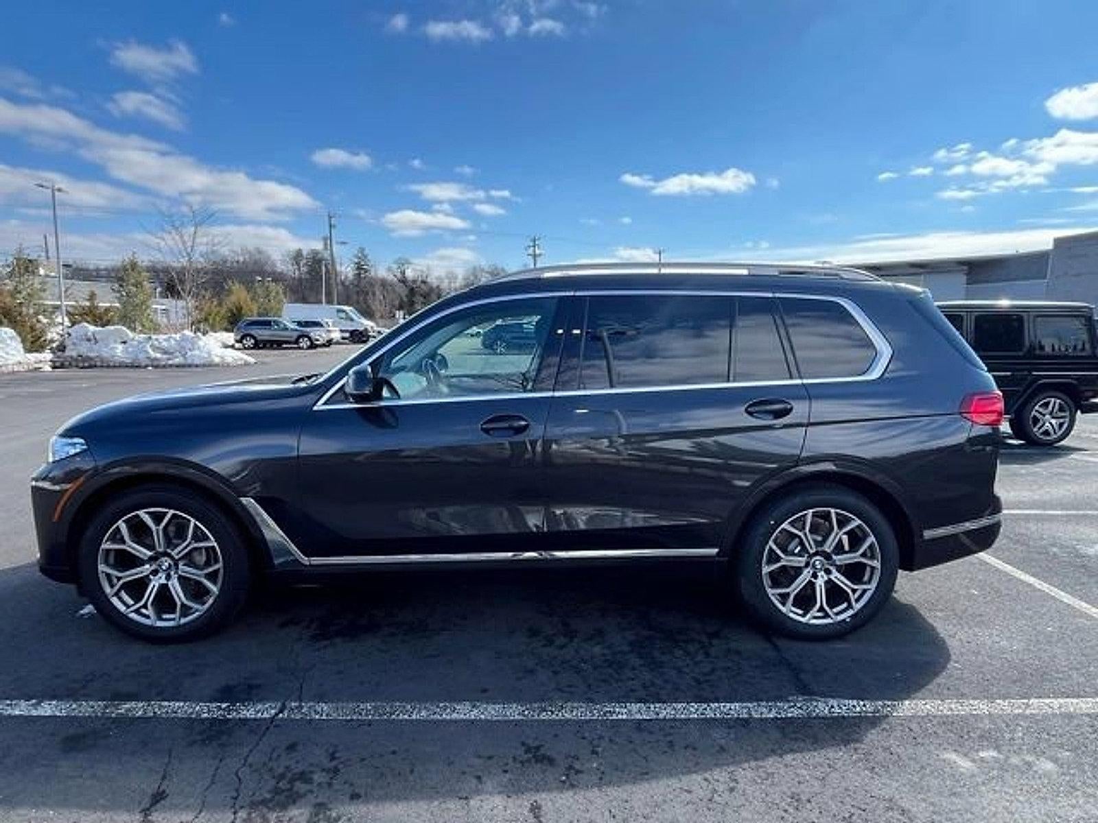 2022 BMW X7 xDrive40i Sports Activity Vehicle