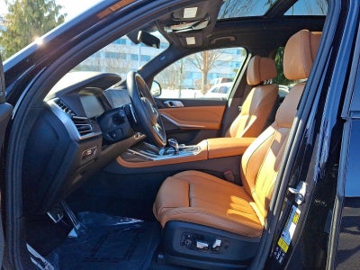 2020 BMW X7 M50i Sports Activity Vehicle