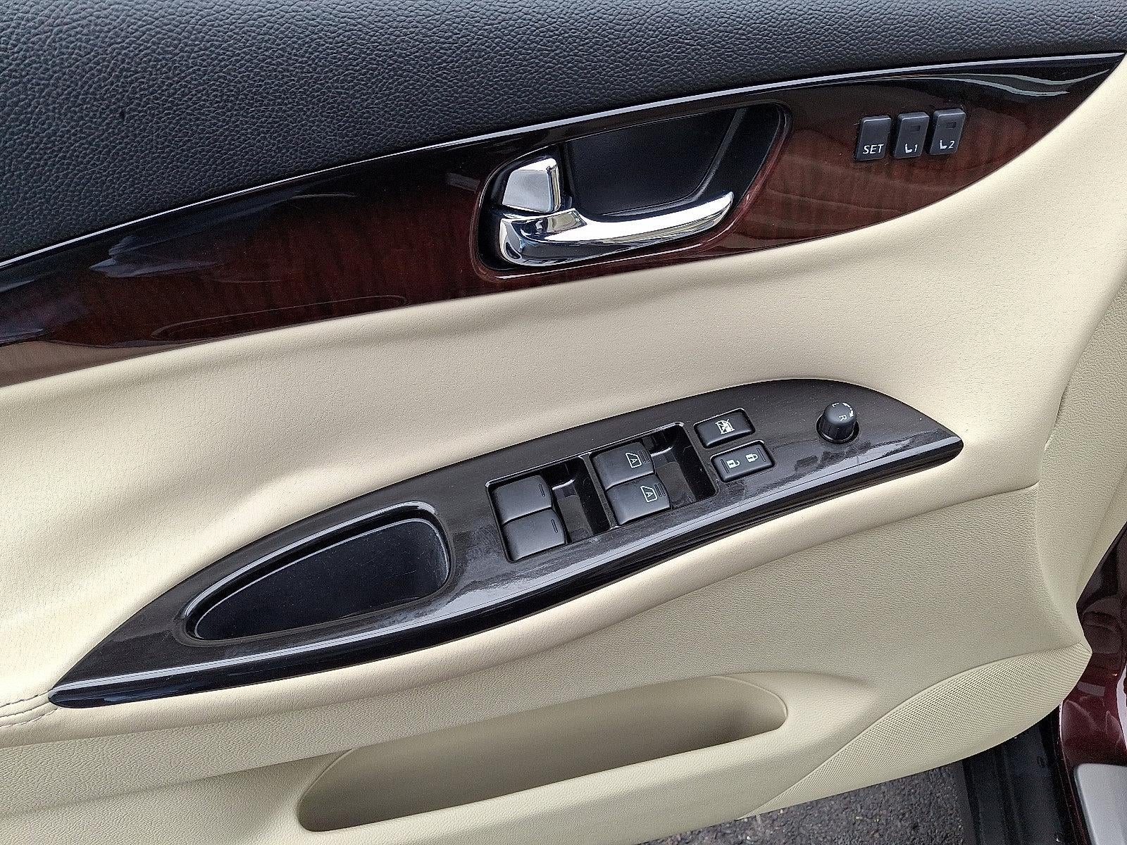 2017 INFINITI QX50 AWD