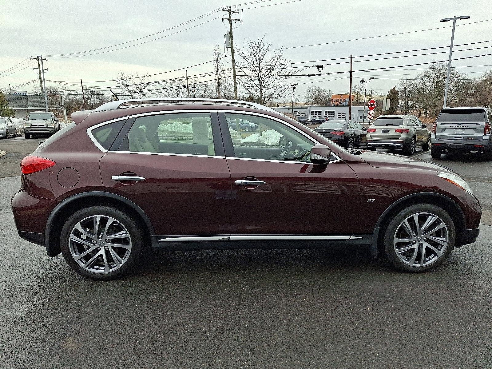 2017 INFINITI QX50 AWD